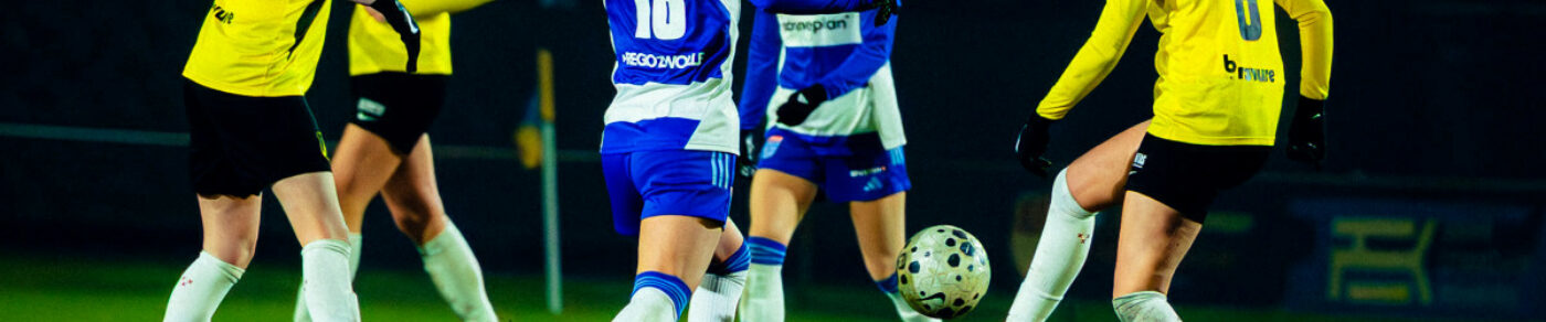 Zwolle Sport PEC Zwolle Vrouwennieuw11