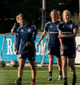 Zwolle Sport PEC Zwolle Vrouwennieuw06