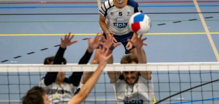 VC Zwolle tegen CSV heren volleybal