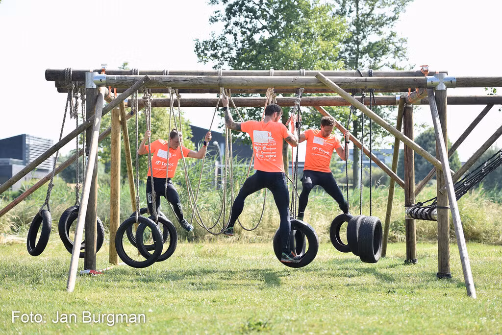 Overcoming obstacle run zwolle sport